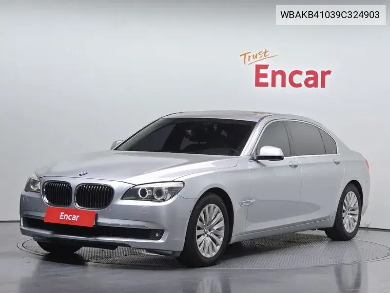 BMW 7er 2009 года выпуска