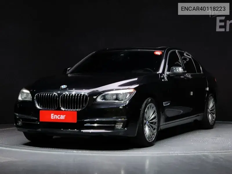 BMW 7er 2015 года выпуска