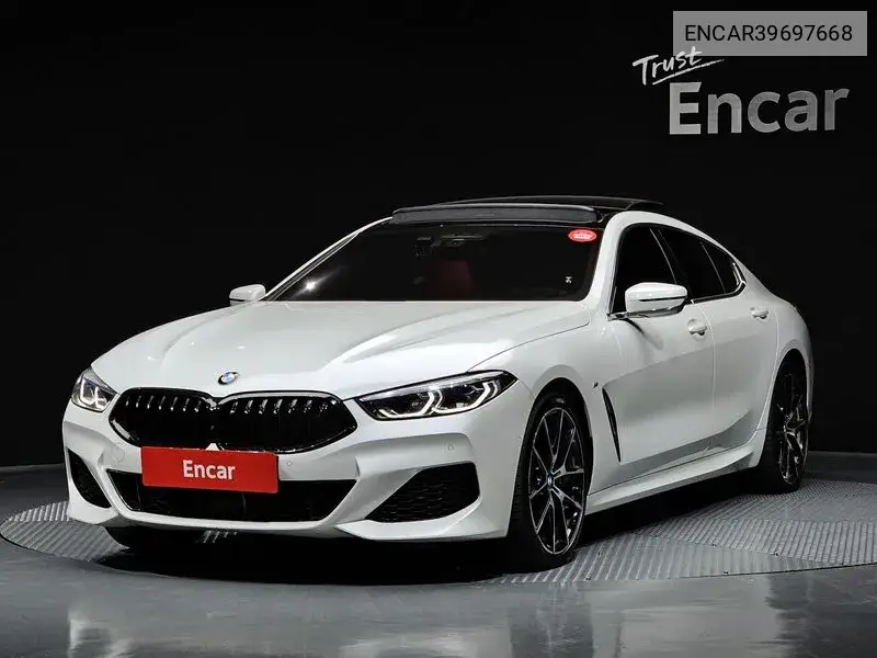 BMW 8er 2019 года выпуска