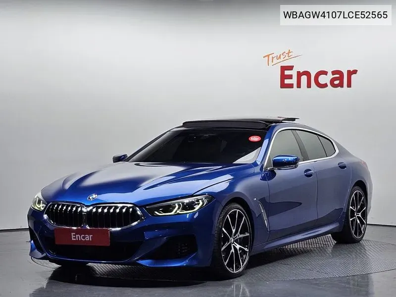 BMW 8er 2020 года выпуска