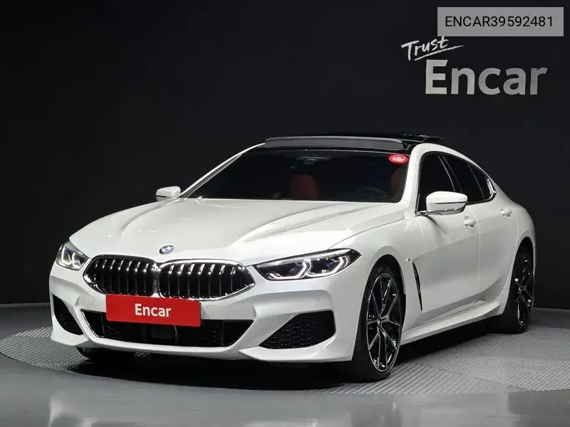 BMW 8er 2020 года выпуска