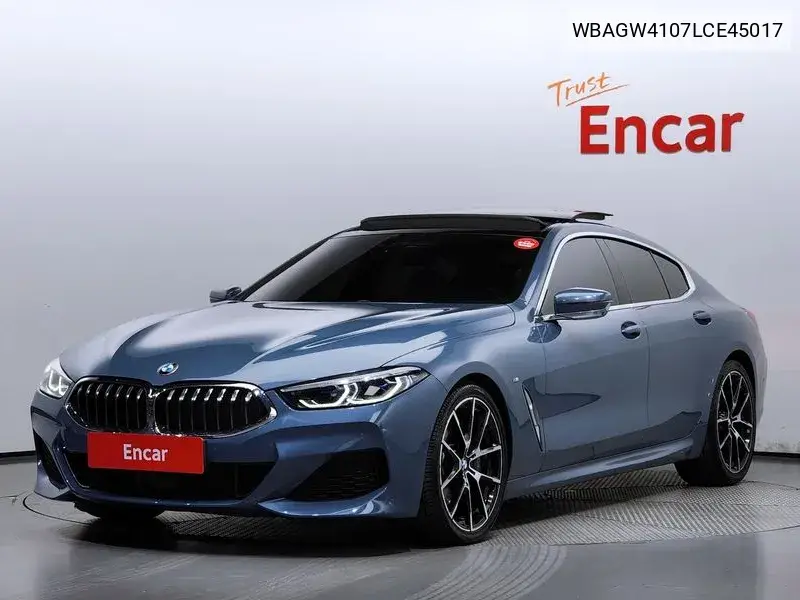 BMW 8er 2020 года выпуска