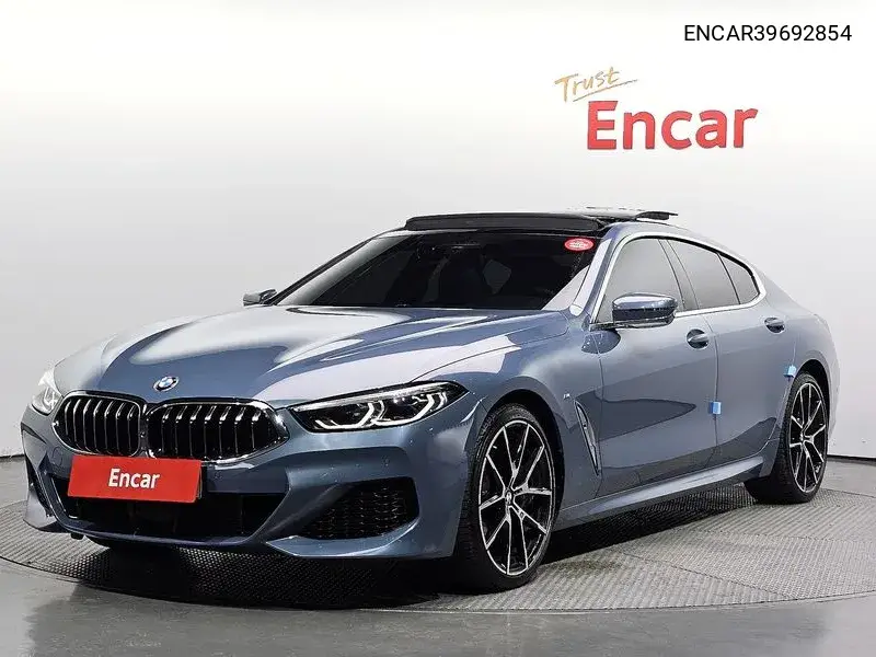 BMW 8er 2020 года выпуска