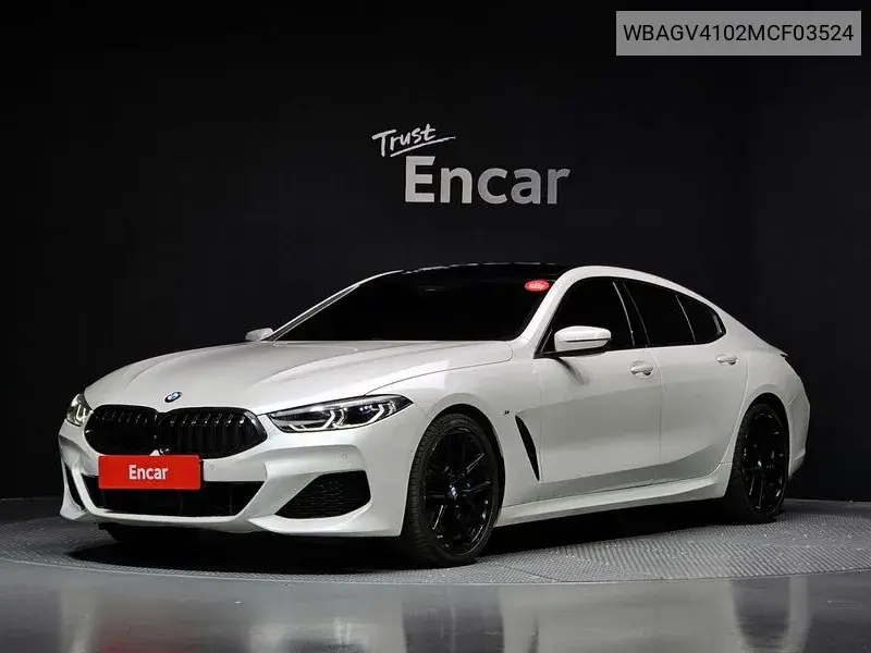 BMW 8er 2020 года выпуска