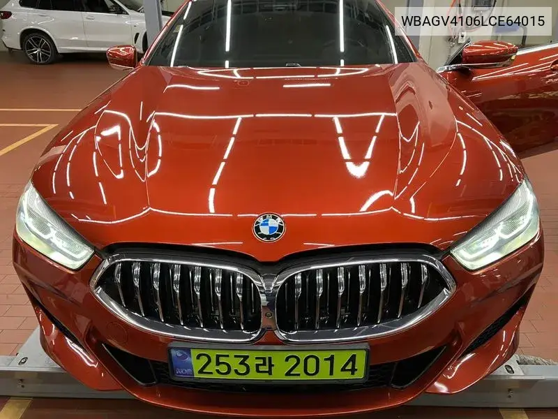 BMW 8er 2020 года выпуска