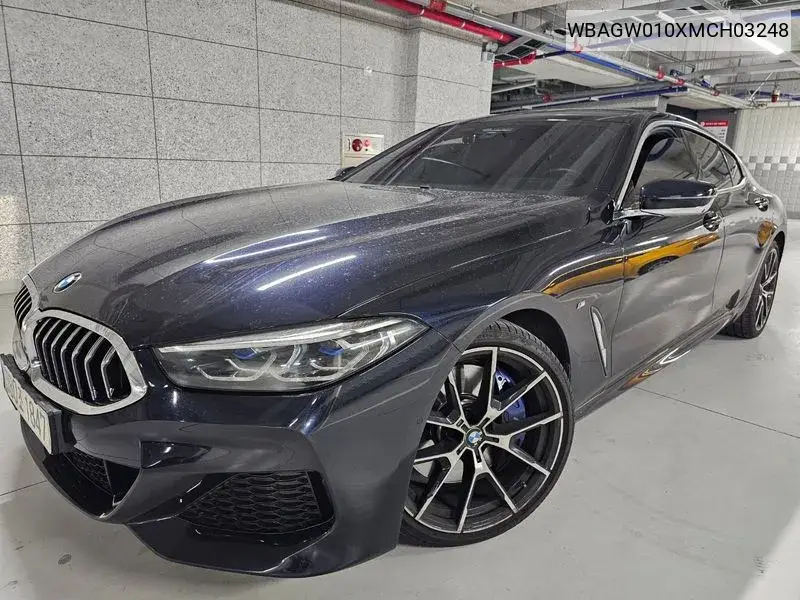 BMW 8er 2021 года выпуска