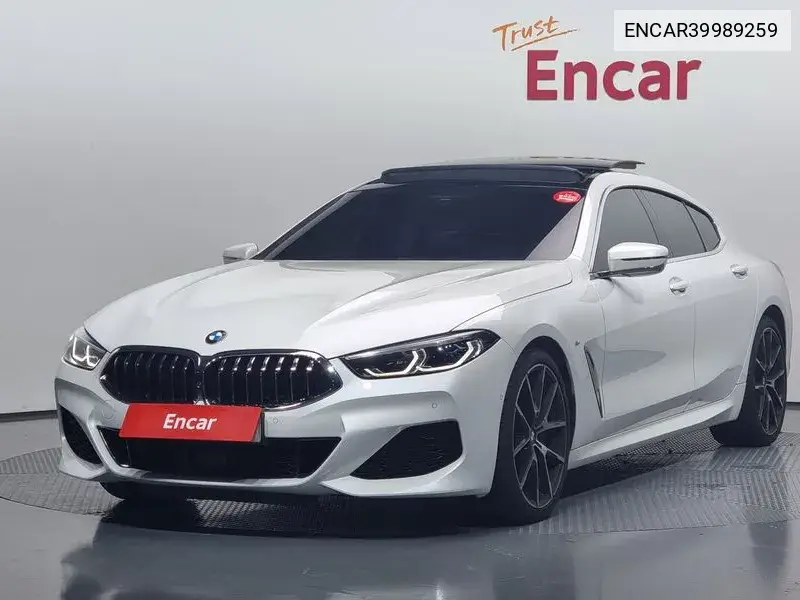 BMW 8er 2021 года выпуска
