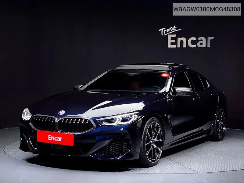 BMW 8er 2021 года выпуска
