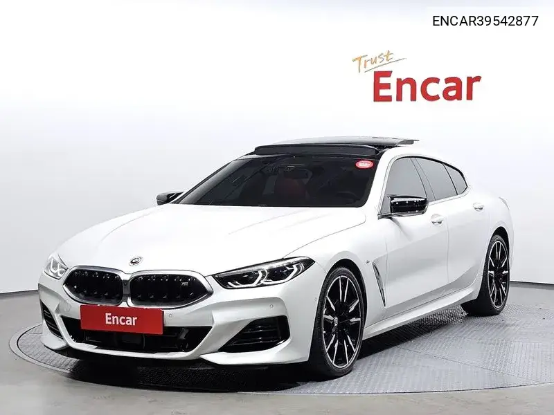 BMW 8er 2022 года выпуска