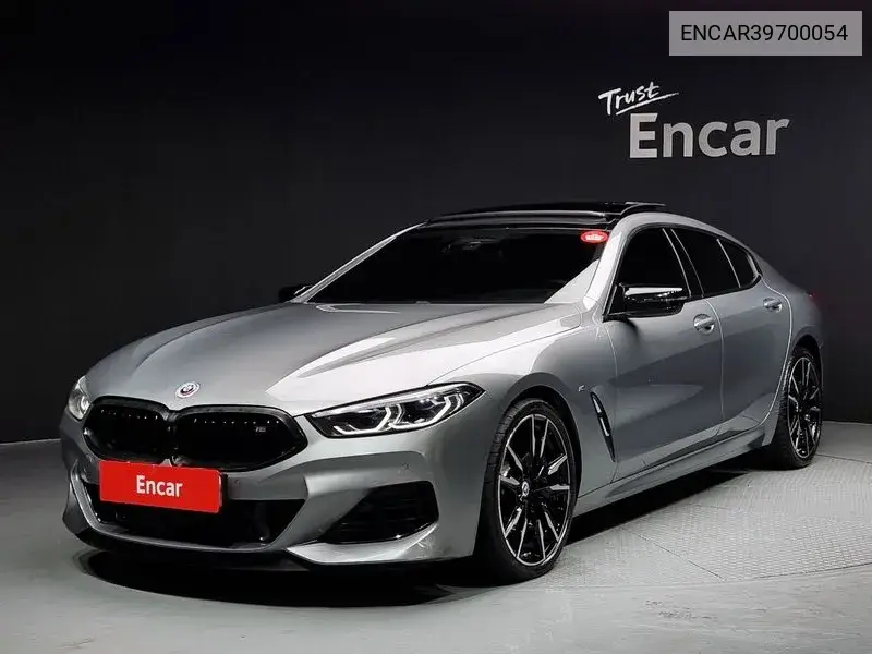 BMW 8er 2022 года выпуска