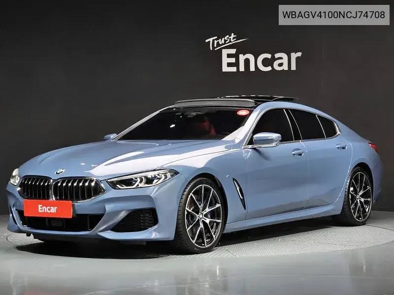 BMW 8er 2022 года выпуска