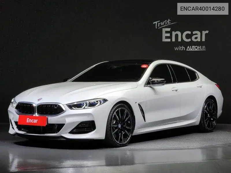 BMW 8er 2023 года выпуска