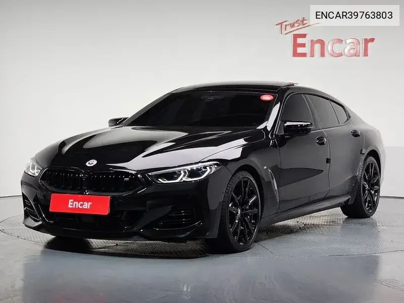 BMW 8er 2024 года выпуска