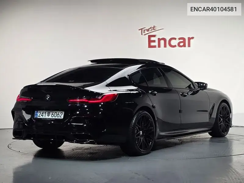 BMW 8er 2025 года выпуска