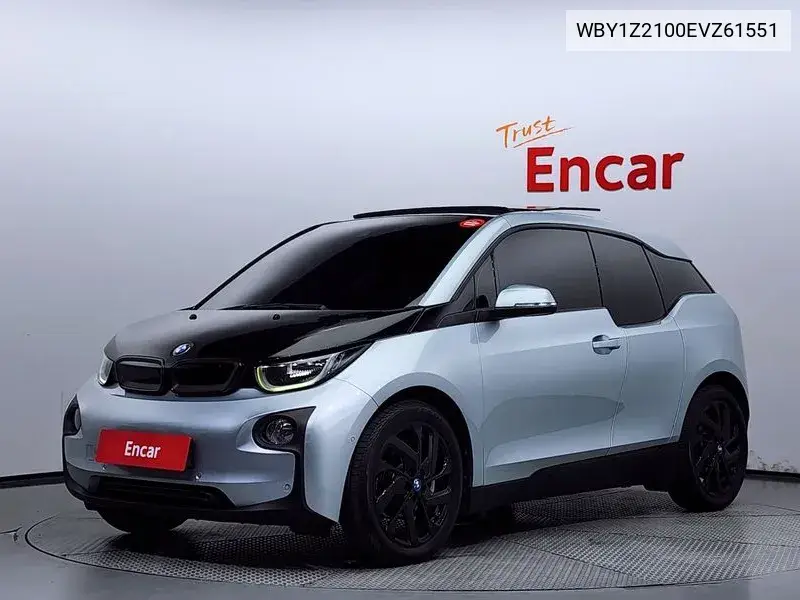 BMW i3 2014 года выпуска