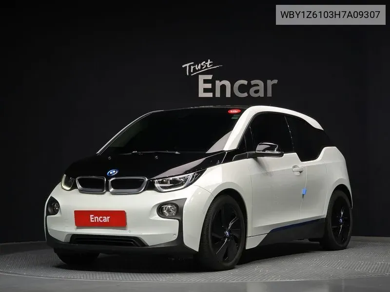 BMW i3 2017 года выпуска
