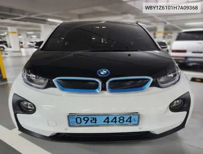 BMW i3 2017 года выпуска