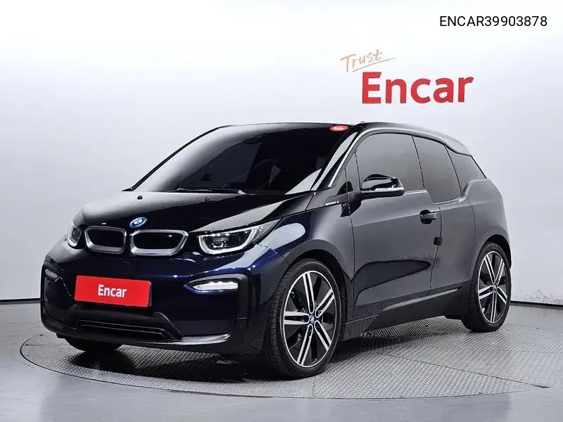 BMW i3 2018 года выпуска