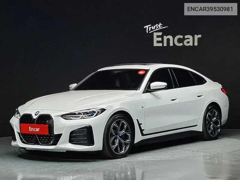 BMW i4 2022 года выпуска