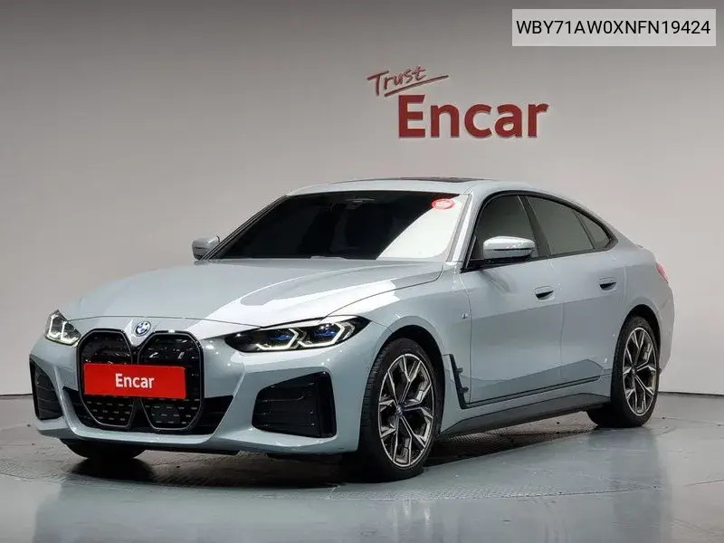 BMW i4 2022 года выпуска