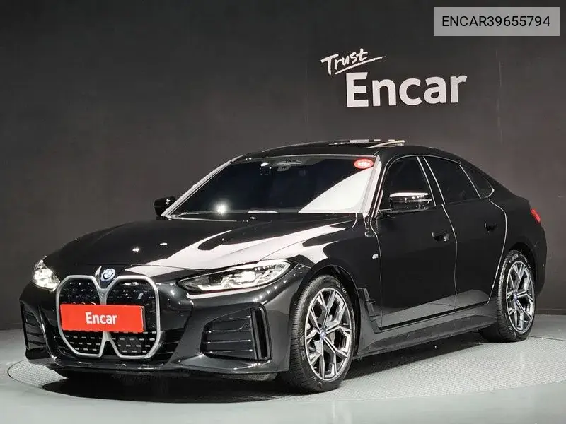 BMW i4 2022 года выпуска