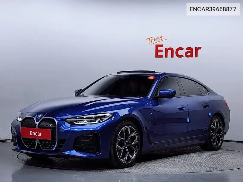 BMW i4 2022 года выпуска