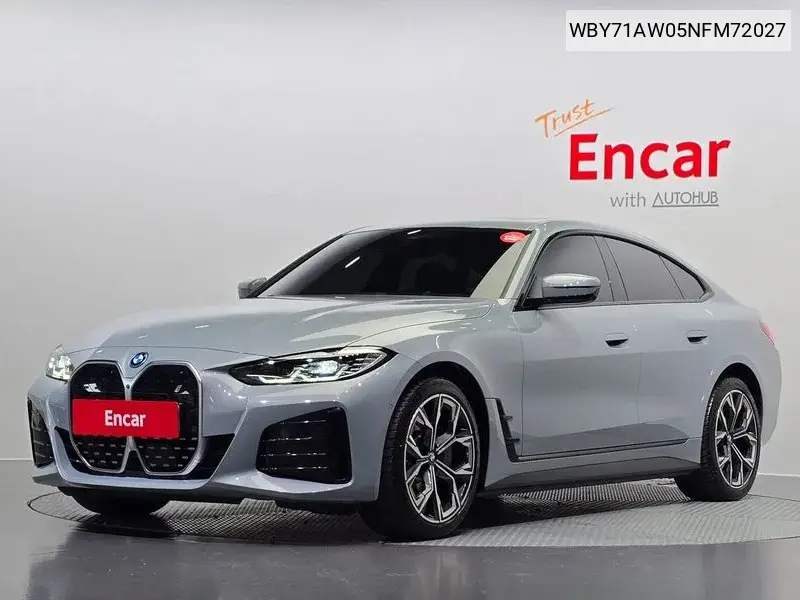 BMW i4 2022 года выпуска