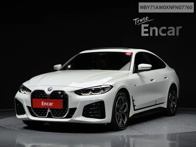 BMW i4 2022 года выпуска