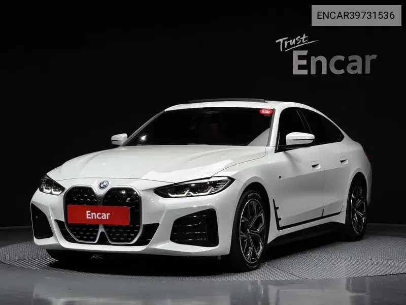 BMW i4 2022 года выпуска