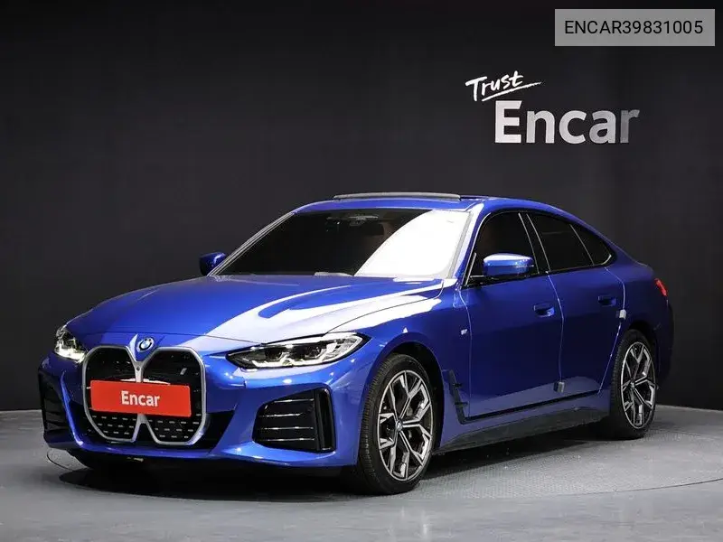 BMW i4 2022 года выпуска