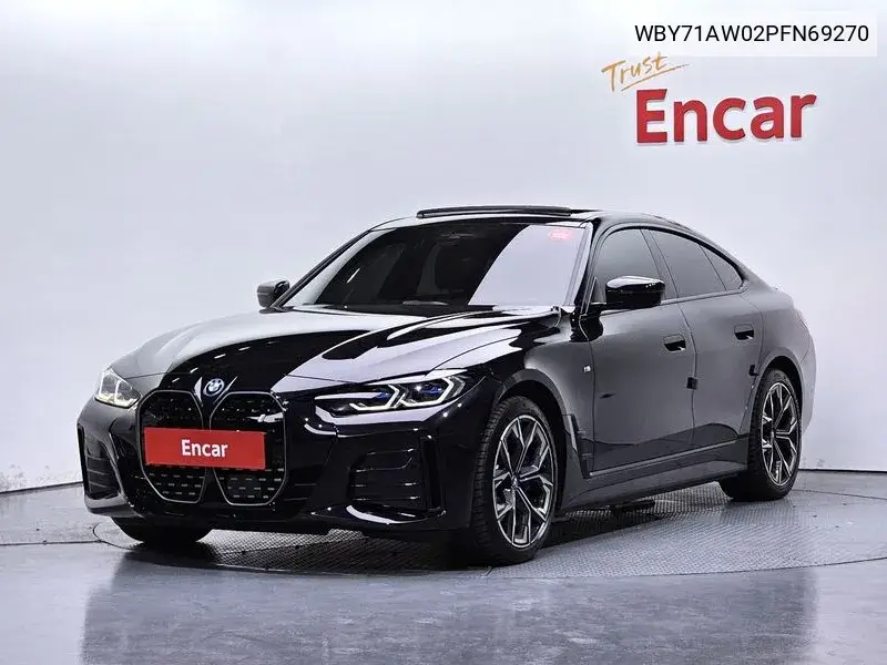 BMW i4 2022 года выпуска