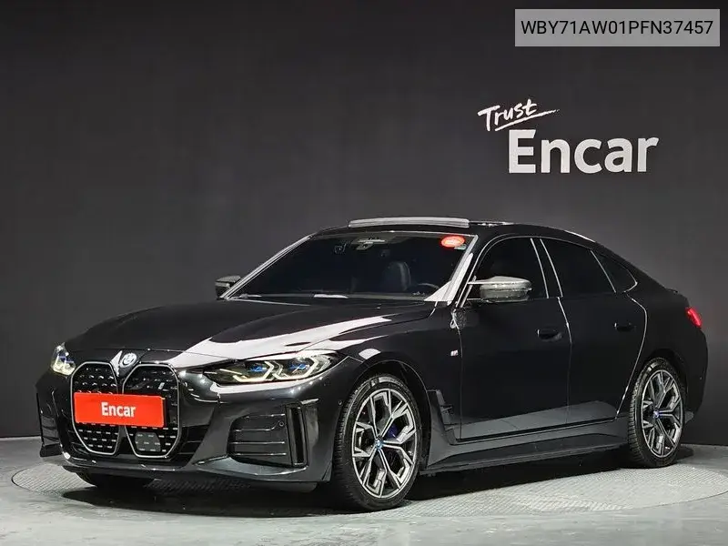 BMW i4 2022 года выпуска