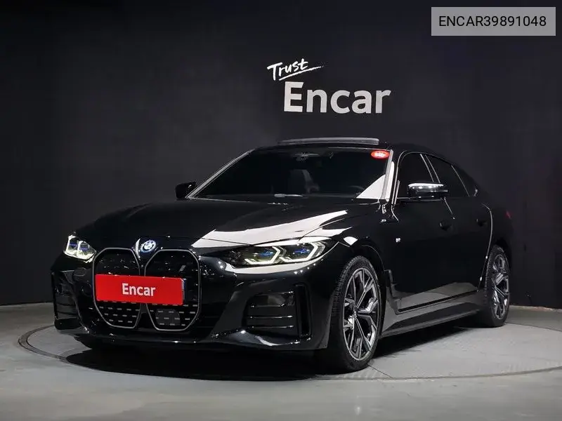 BMW i4 2022 года выпуска