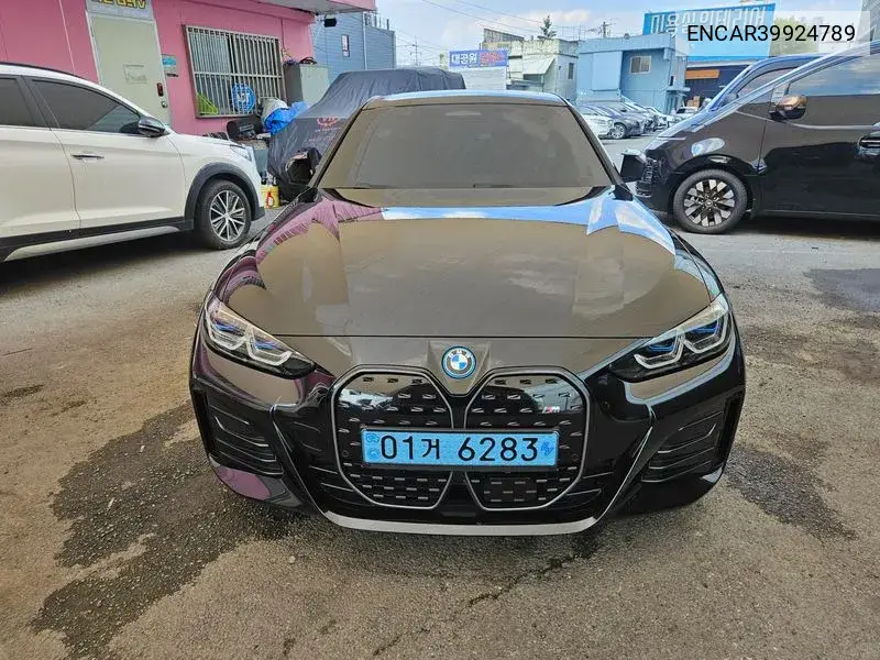 BMW i4 2022 года выпуска