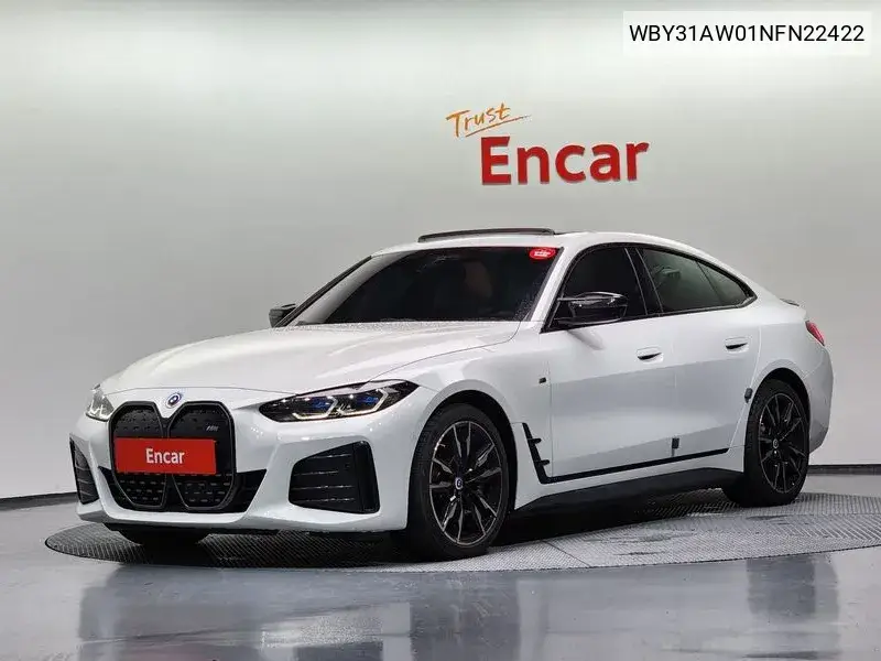 BMW i4 2022 года выпуска