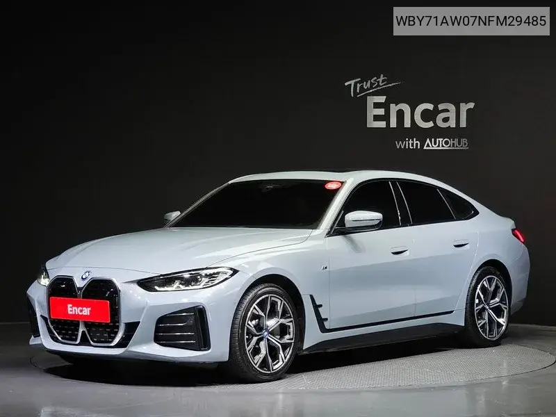 BMW i4 2022 года выпуска