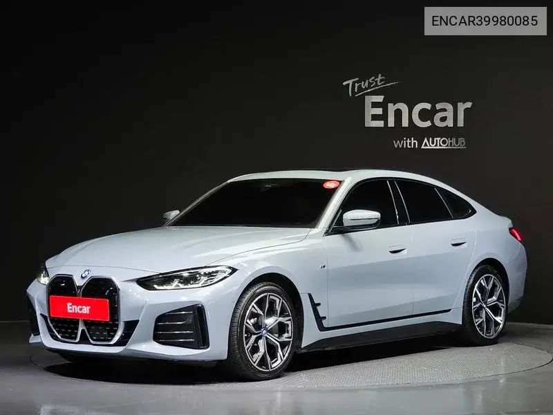 BMW i4 2022 года выпуска