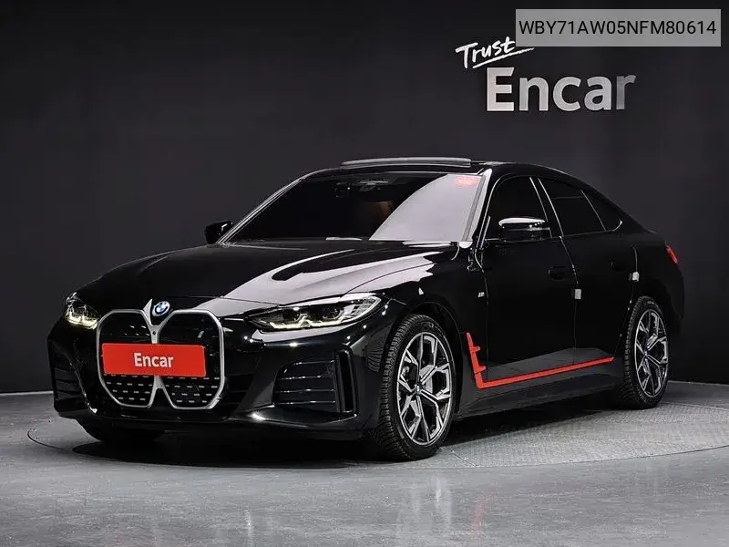 BMW i4 2022 года выпуска