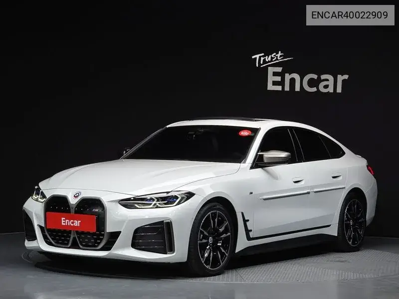 BMW i4 2022 года выпуска