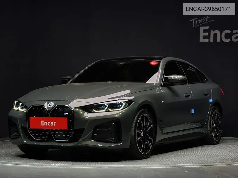 BMW i4 2023 года выпуска