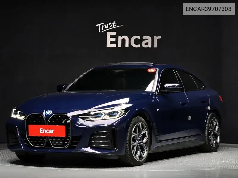 BMW i4 2023 года выпуска