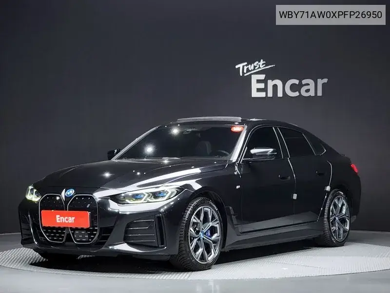 BMW i4 2023 года выпуска