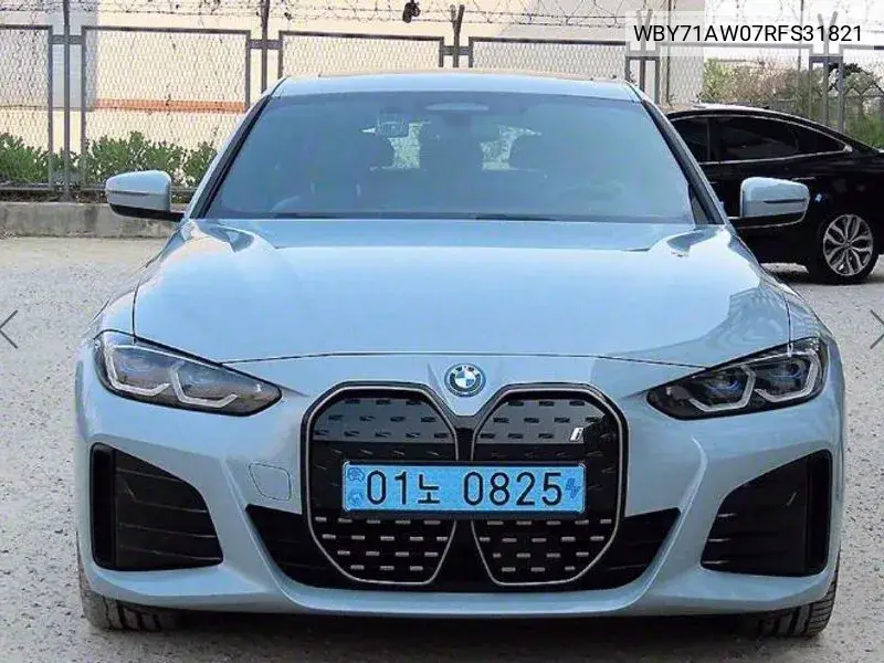 BMW i4 2024 года выпуска