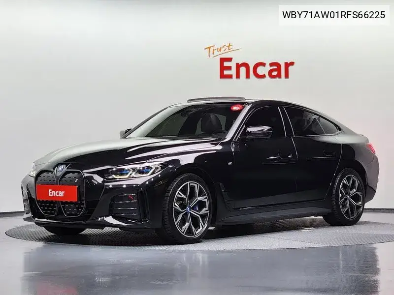 BMW i4 2024 года выпуска