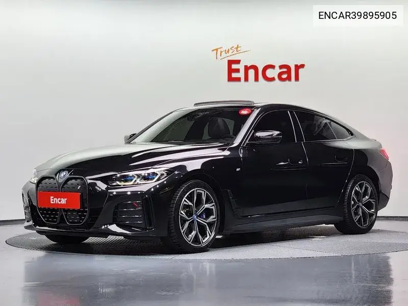 BMW i4 2024 года выпуска