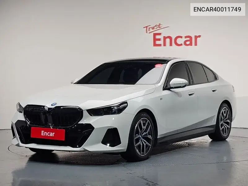 BMW i5 2024 года выпуска
