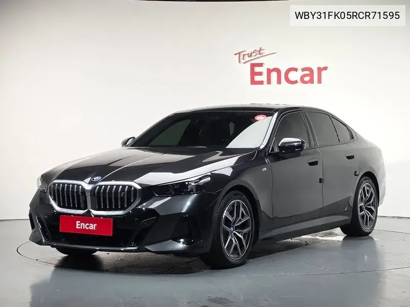 BMW i5 2024 года выпуска