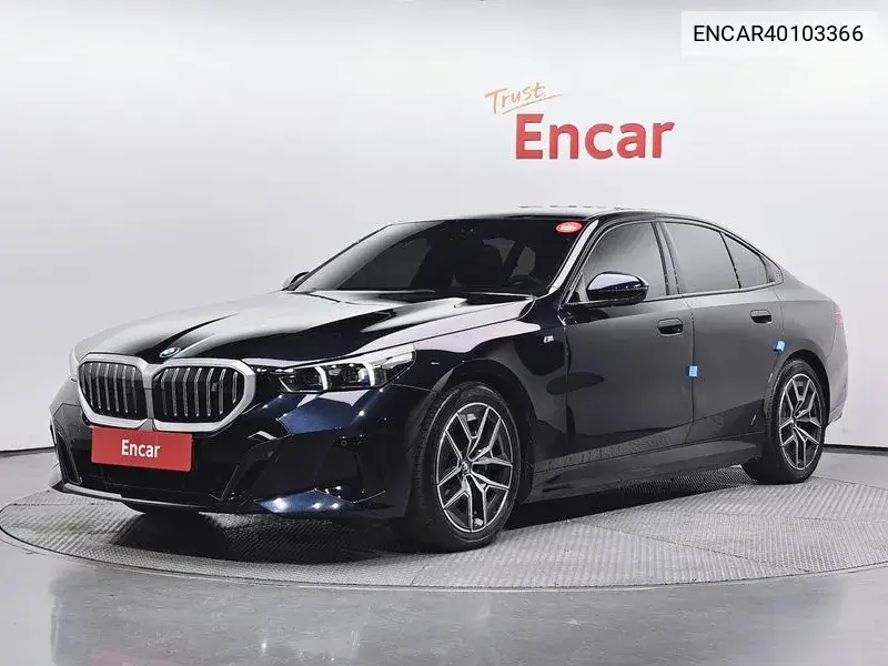 BMW i5 2024 года выпуска