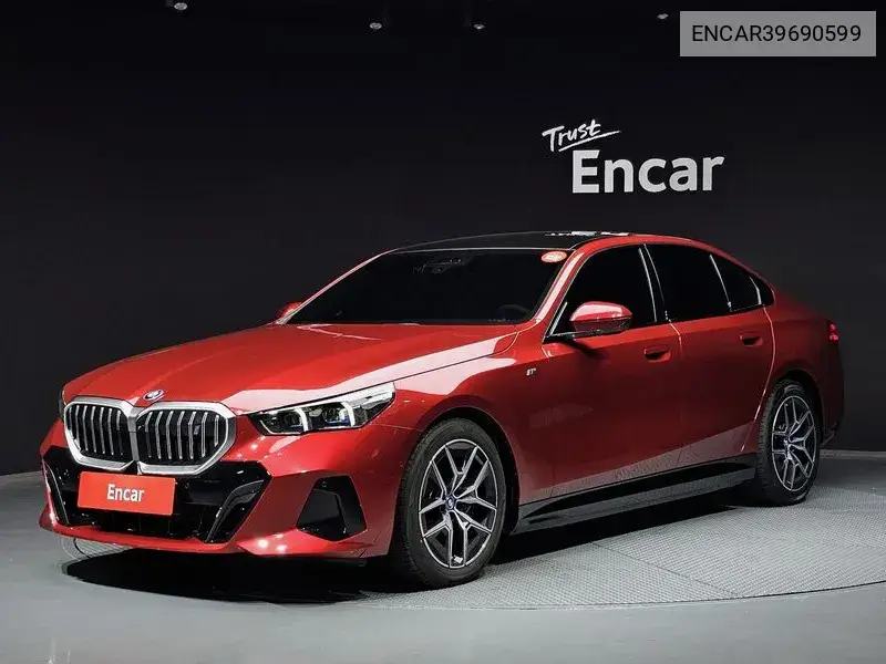BMW i5 2025 года выпуска