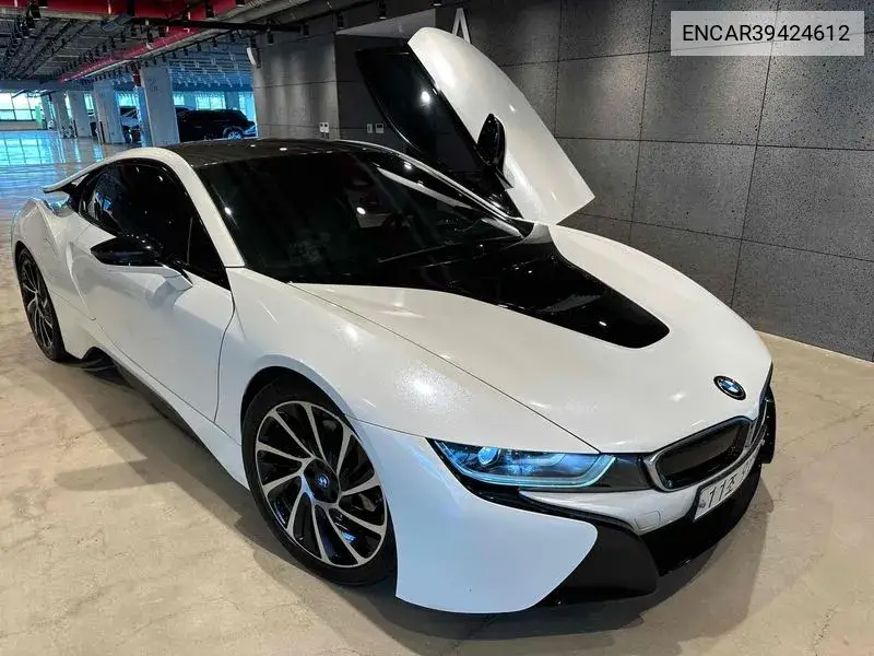 BMW i8 2015 года выпуска
